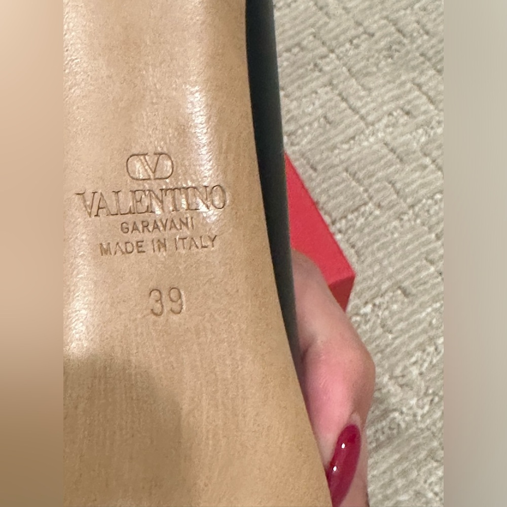 VALENTINO GARAVANI VLOGO LETHER HEELS - Picture 13 of 13